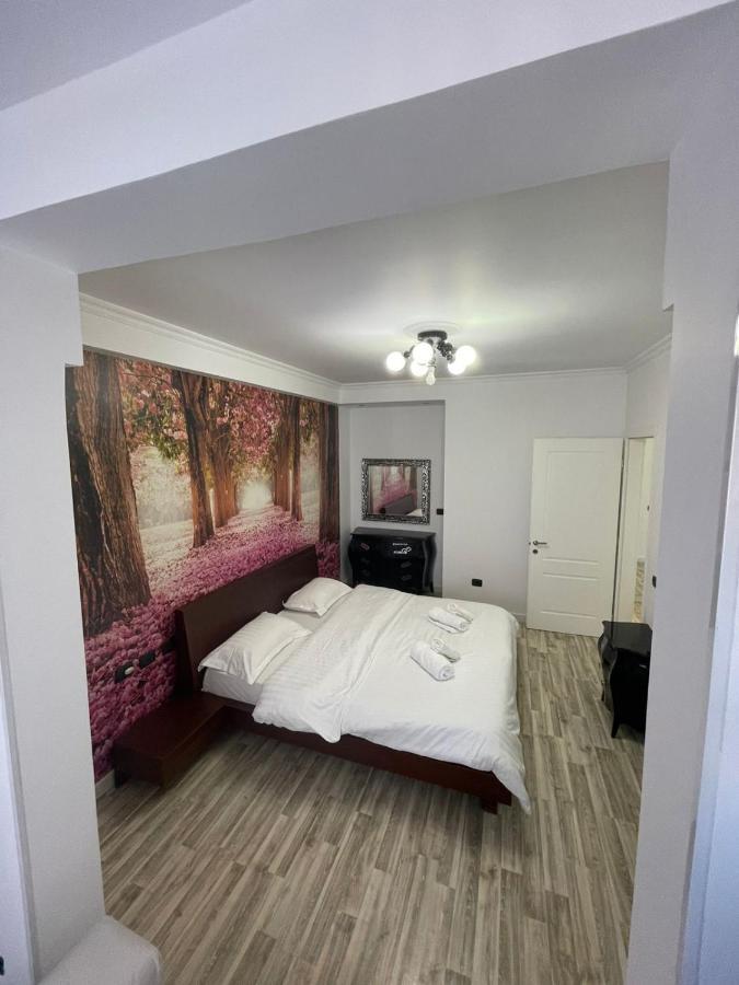 Tirana Center Apartment Buitenkant foto