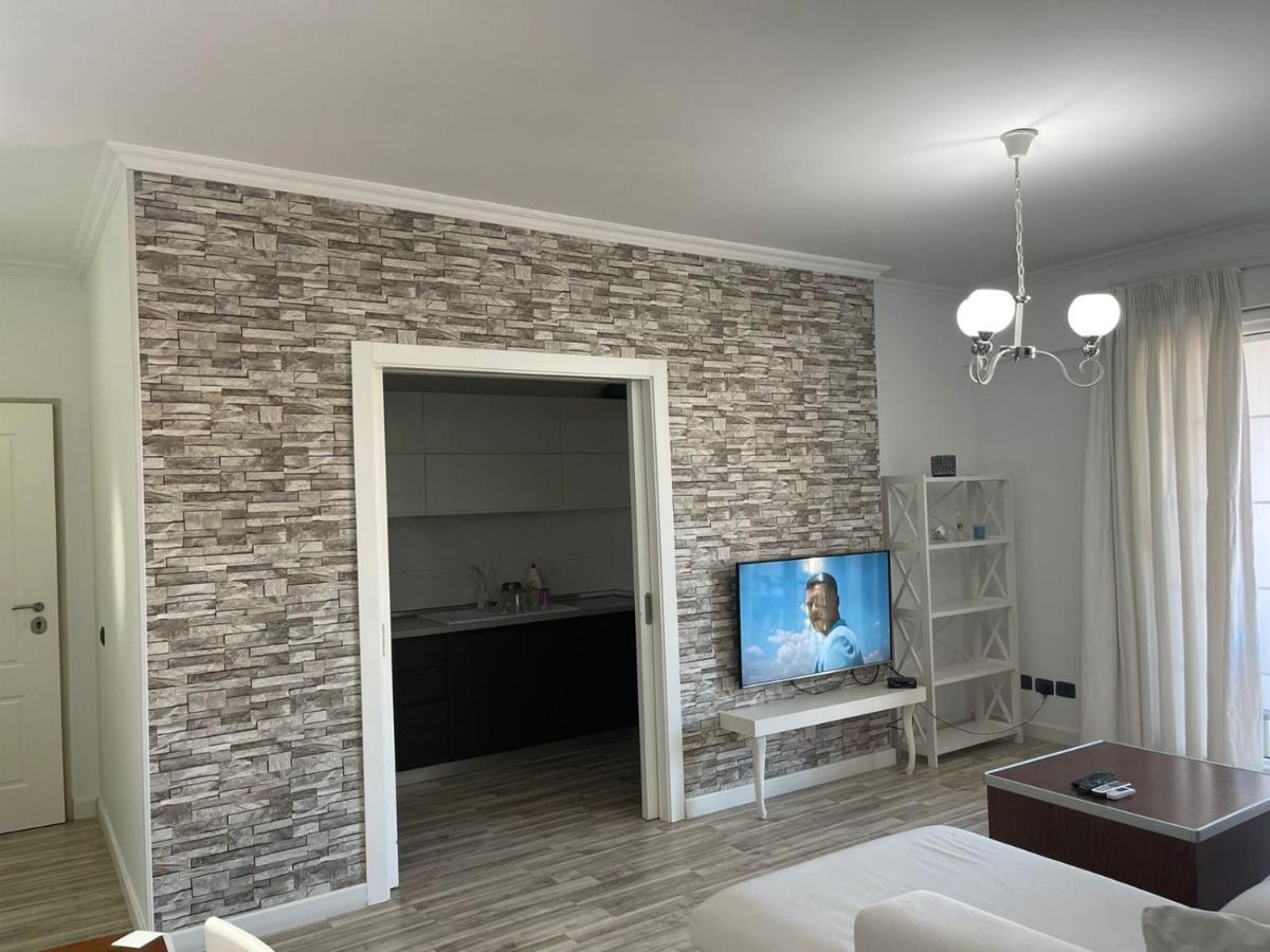 Tirana Center Apartment Buitenkant foto